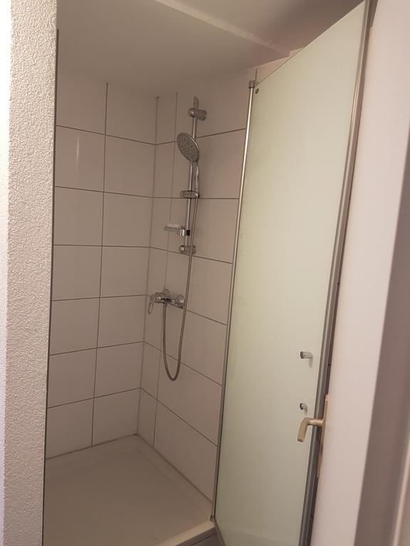 Mietzimmer In