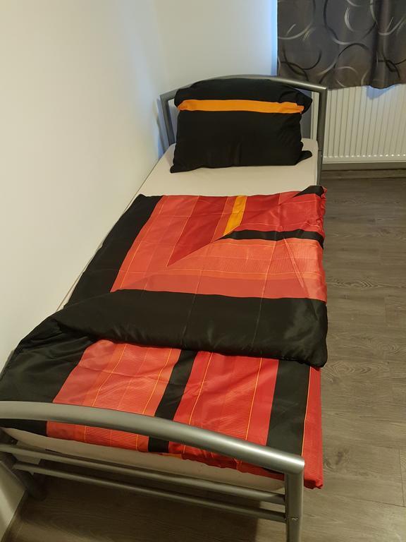 Privatunterkunft Mietzimmer In *